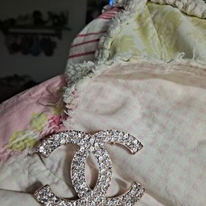 Designer Brooch Rose GP & Rhinestone